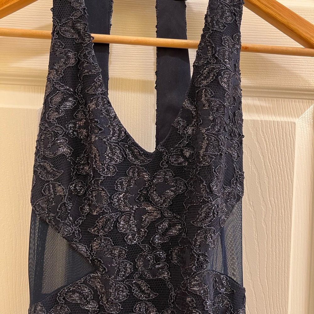 Morgan & Co by Linda Bernell Midnight Blue Lace Dress. Size 3/4